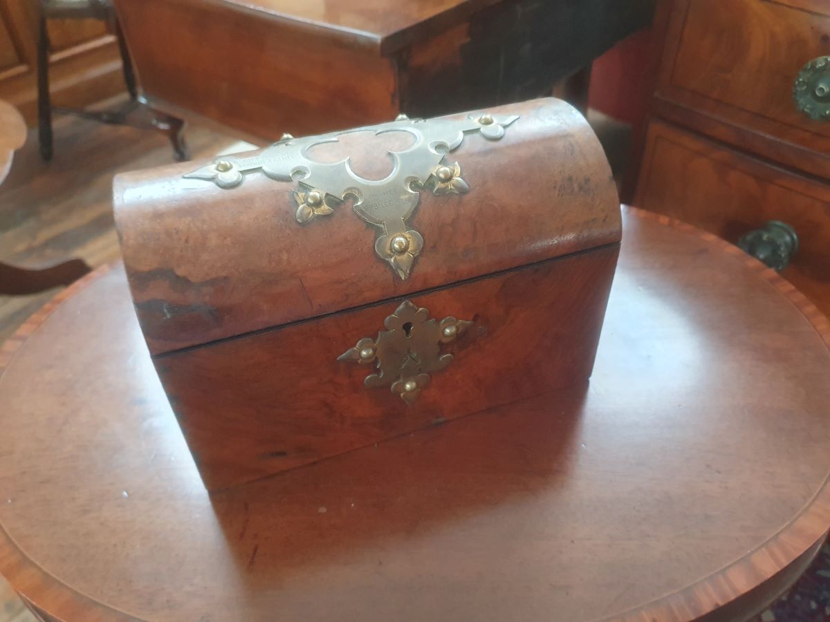 William VI Dome Top Walnut Tea Caddy